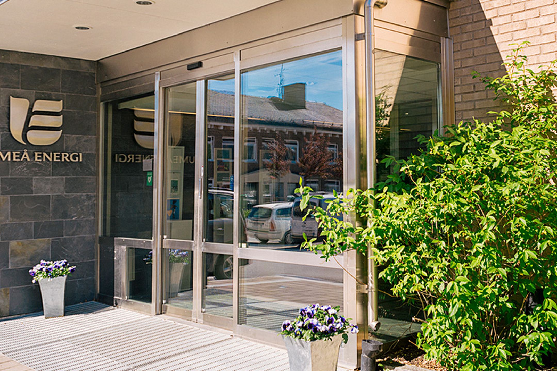 Entré till Umeå Energi i centrala Umeå, fastigheten Vikingen
