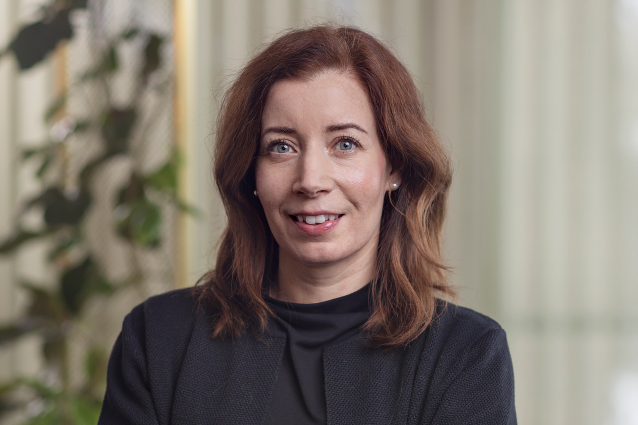 Porträtt av person i kontorsmiljö, Lisa Lydemar, områdeschef Infrastruktur