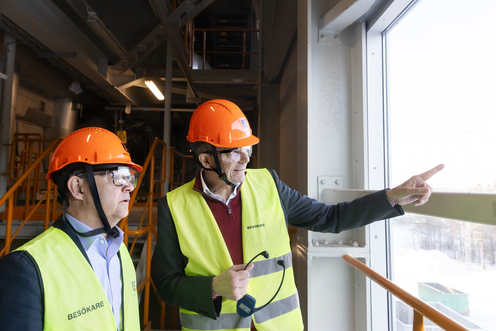 Jan Ridfeldt, vd och koncernchef på Umeå Energi, tillsammans med Claes Fredriksson, vd och grundare av Liquid Wind.
