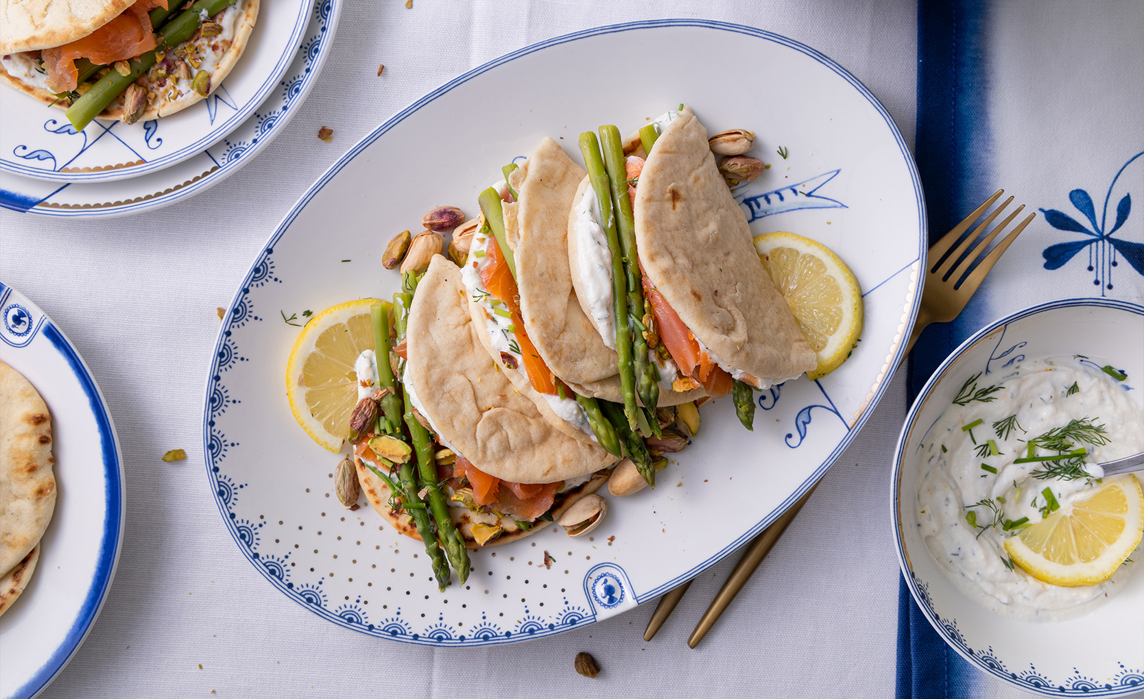 lets_cook_recept_koken_flatbread_zalm_asperges