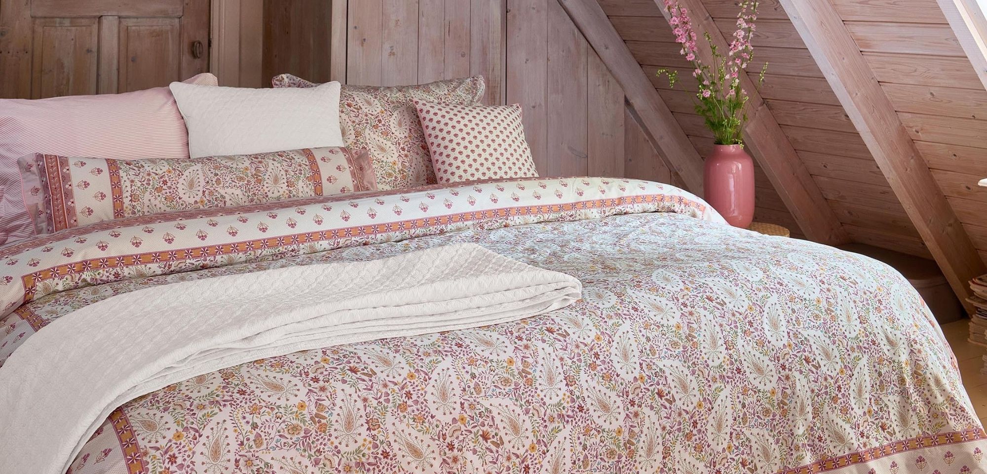 Kairi bloom light pink