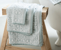 bath-towel-white