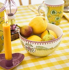 easter table styling lilac tableware