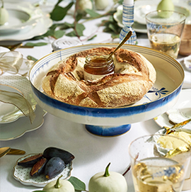 christmas dinner inspiration setting the table how to tips