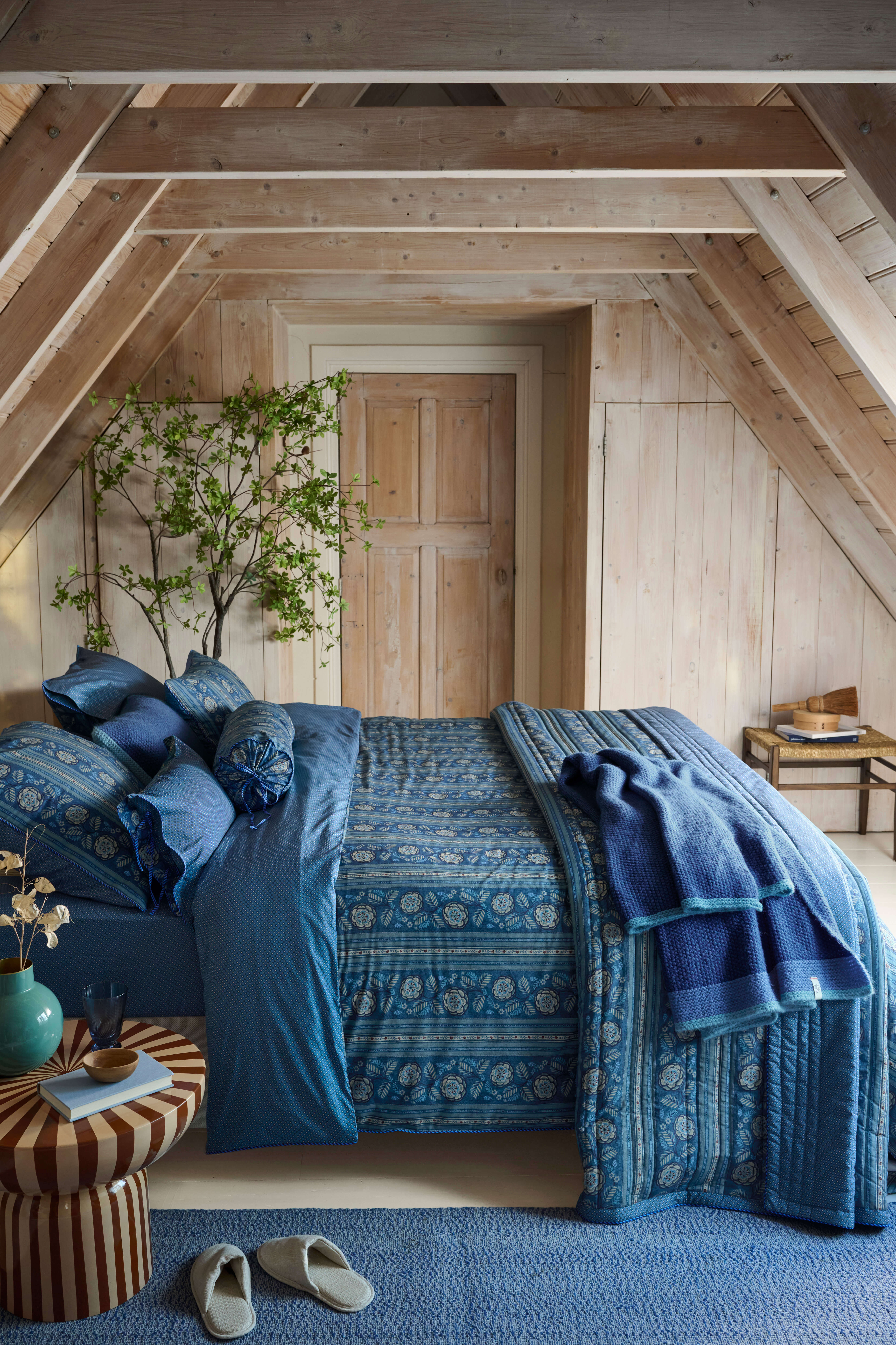 Opgemaakt bed