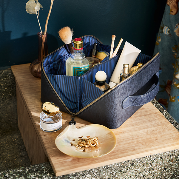 festive friday Black Friday discounts and deals on bathroom items textiles Terry toiletry