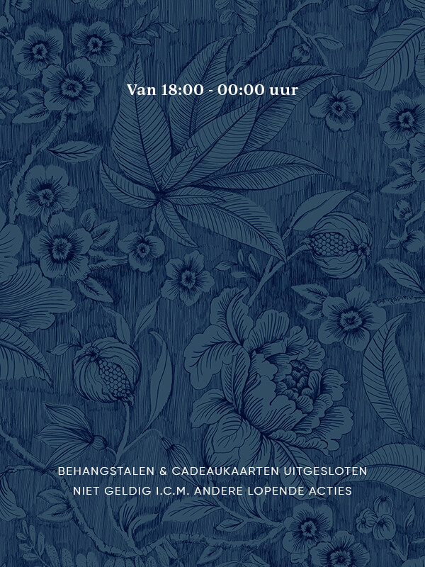 pip-studio-shopping-night