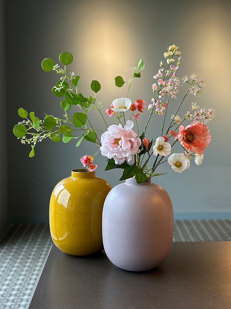 Lila trendkleur in je huis paars colour of now trendy lilac