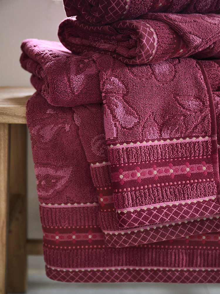 care guide tips how to treat your bath textiles Terry cloth