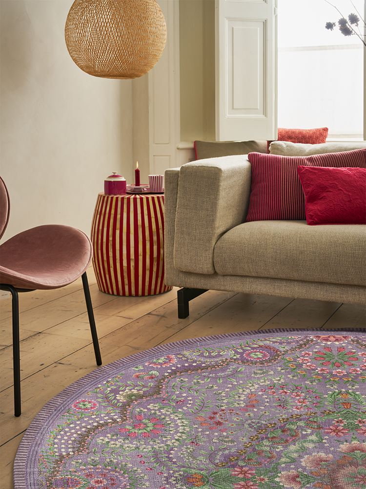 Lila trendkleur in je huis paars colour of now trendy lilac