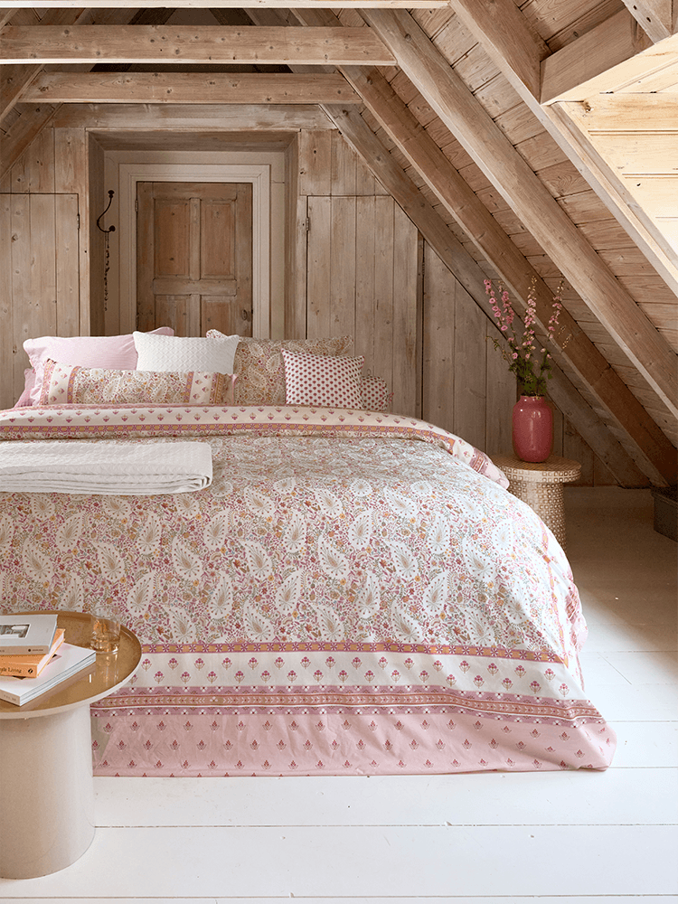 pip-studio-bed