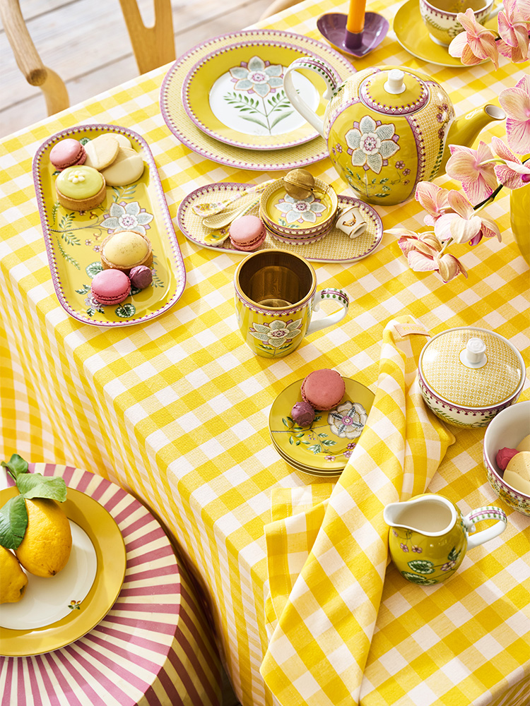 top 10 gifts for her inspiration on what to give presents