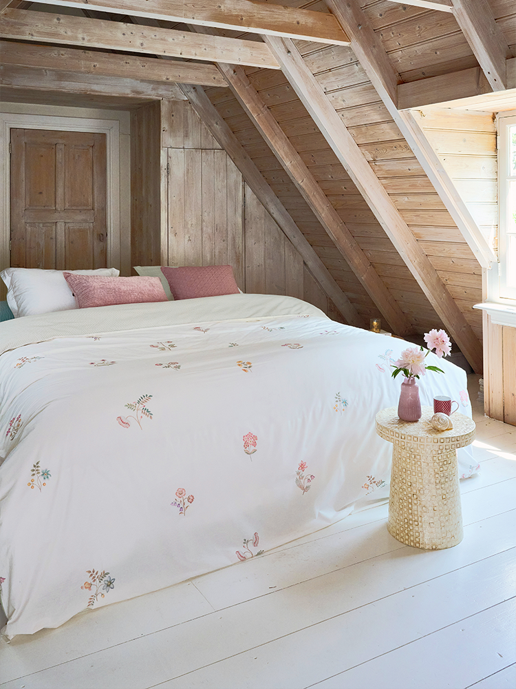 rustgevende slaapkamer peaceful bedroom decor