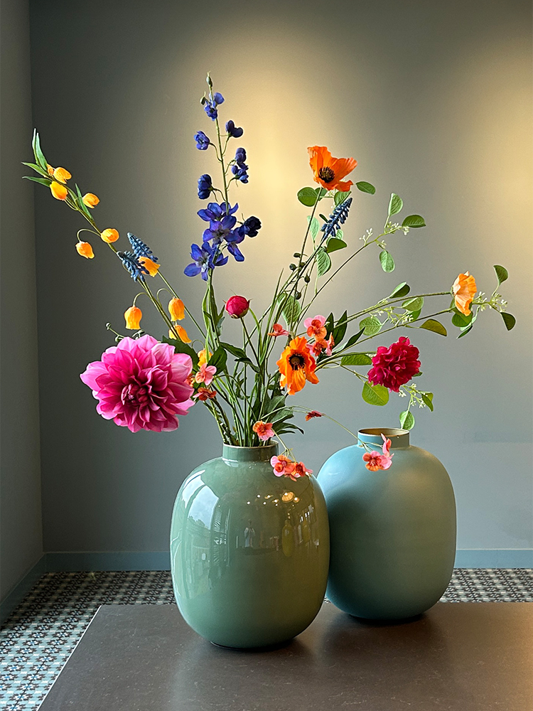 top 10 gifts for her inspiration on what to give presents