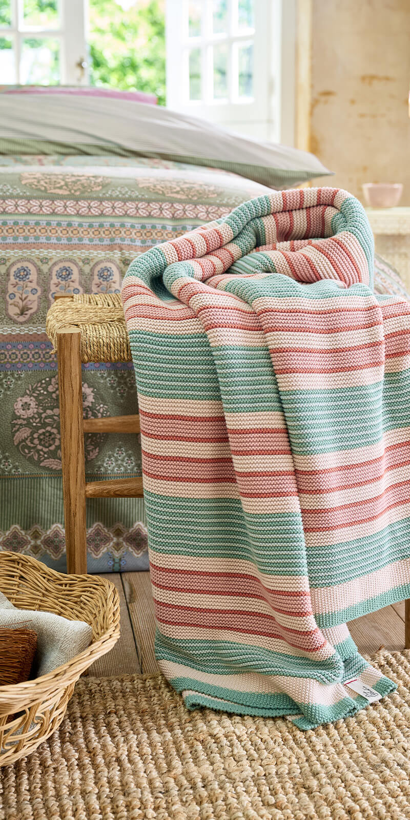 pip-studio-plaids