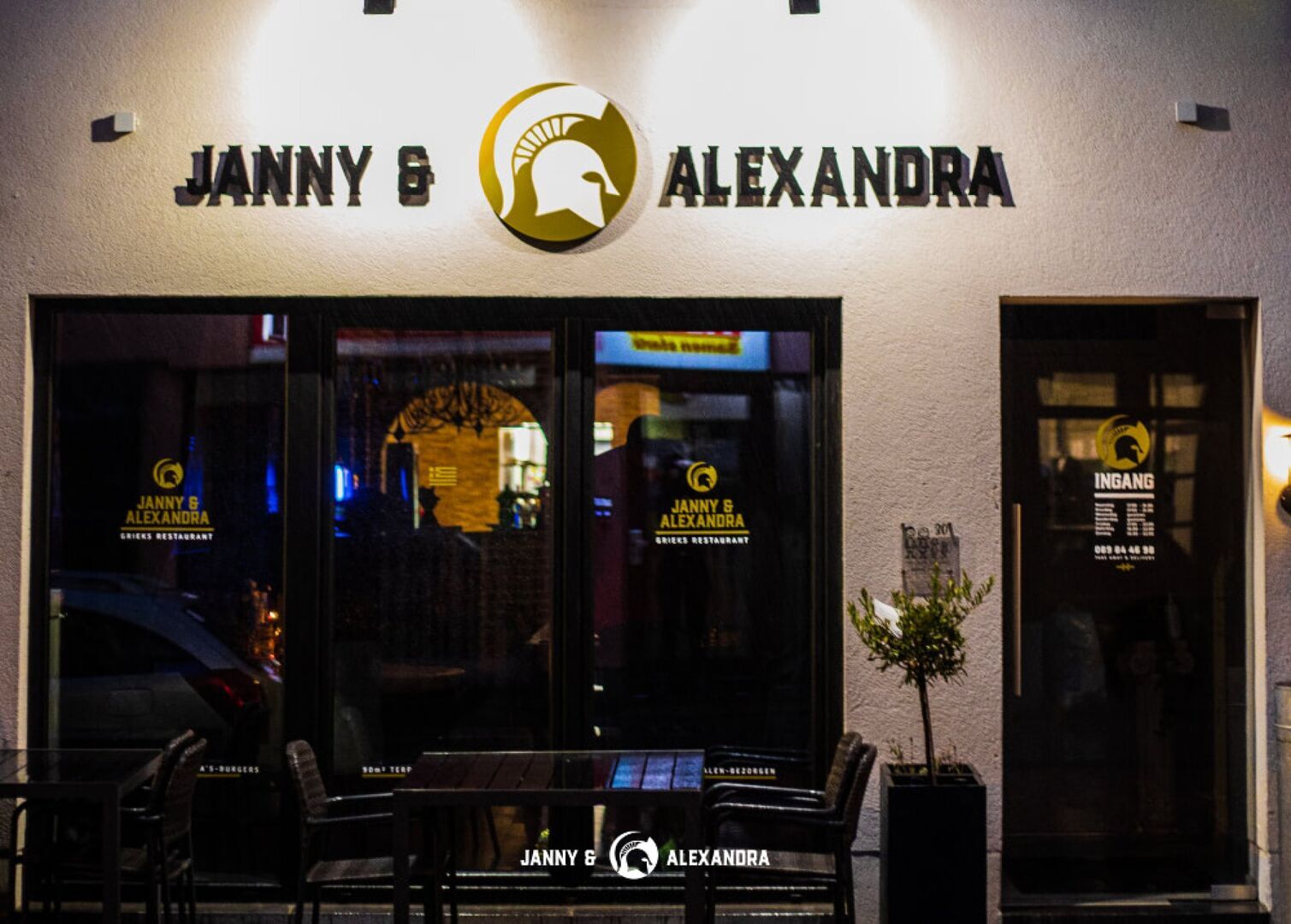 
Janny & Alexandra
