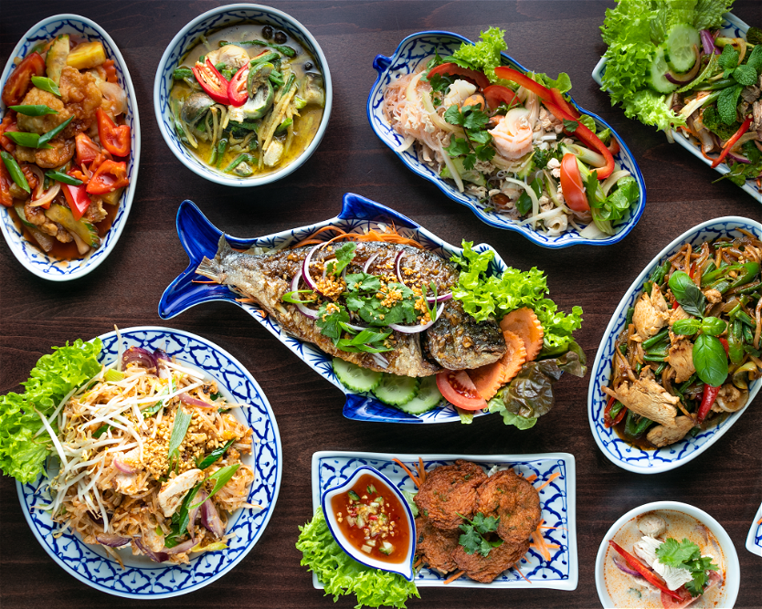 
Mae Faa Thai Food