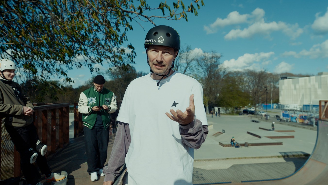 RUNE_GLIFBERG_KAP0600_07_04_20Still003