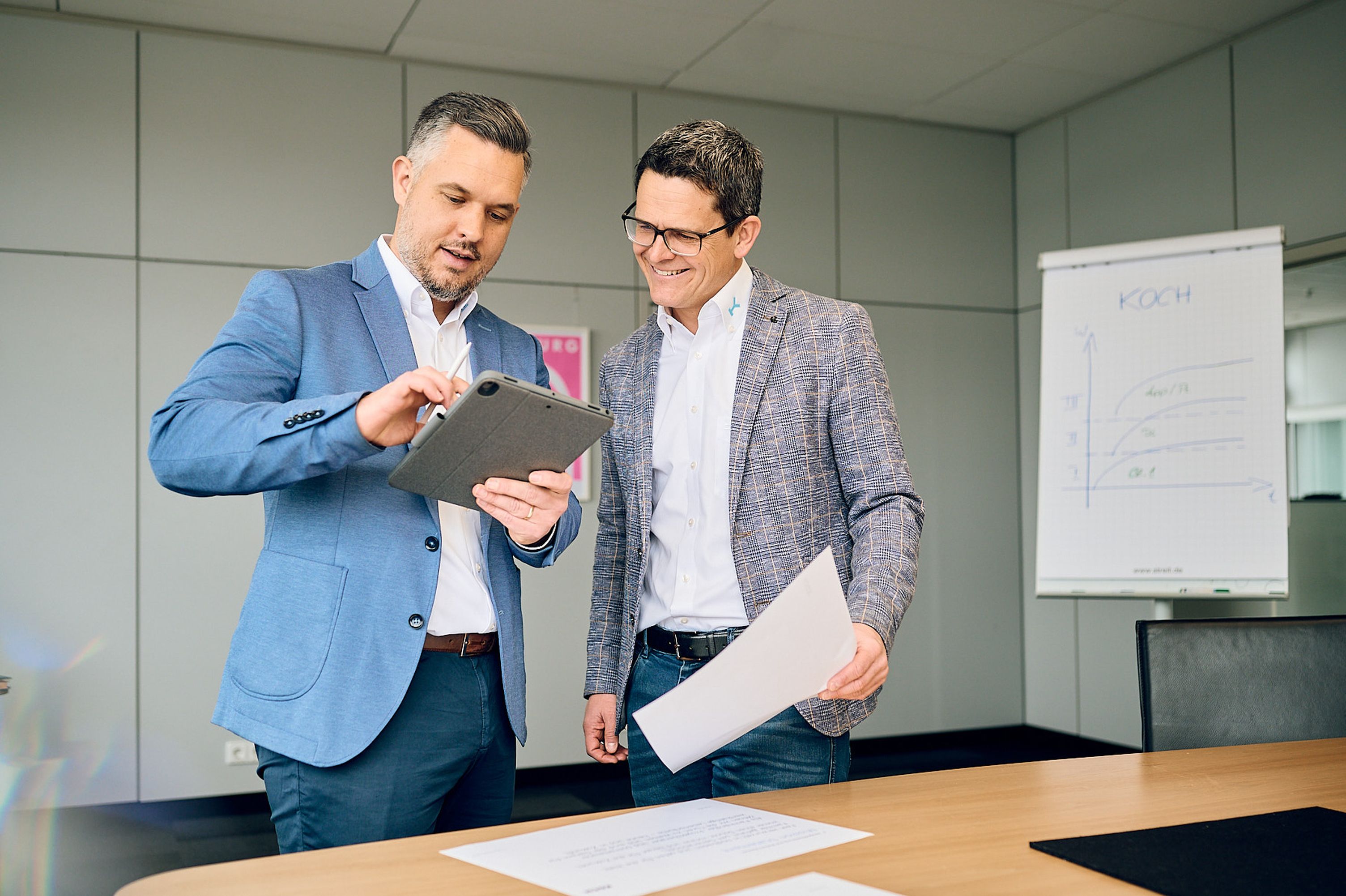 KOCH-Geschäftsführer in Meeting KOCH-Geschäftsführer in Meeting