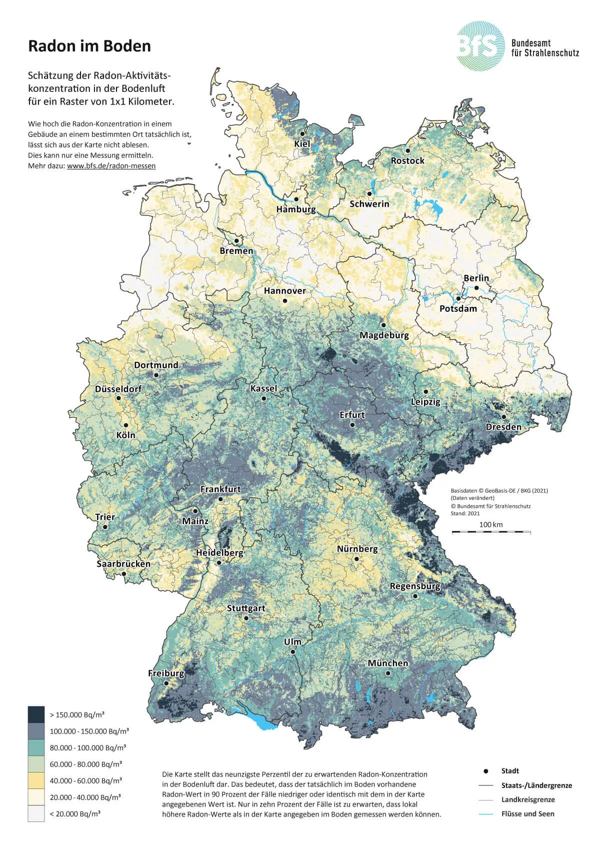 Karte von Deutschland mit farblich gekennzeichneten Radon-Risikogebieten, basierend auf der Radon-Aktivitätskonzentration im Boden