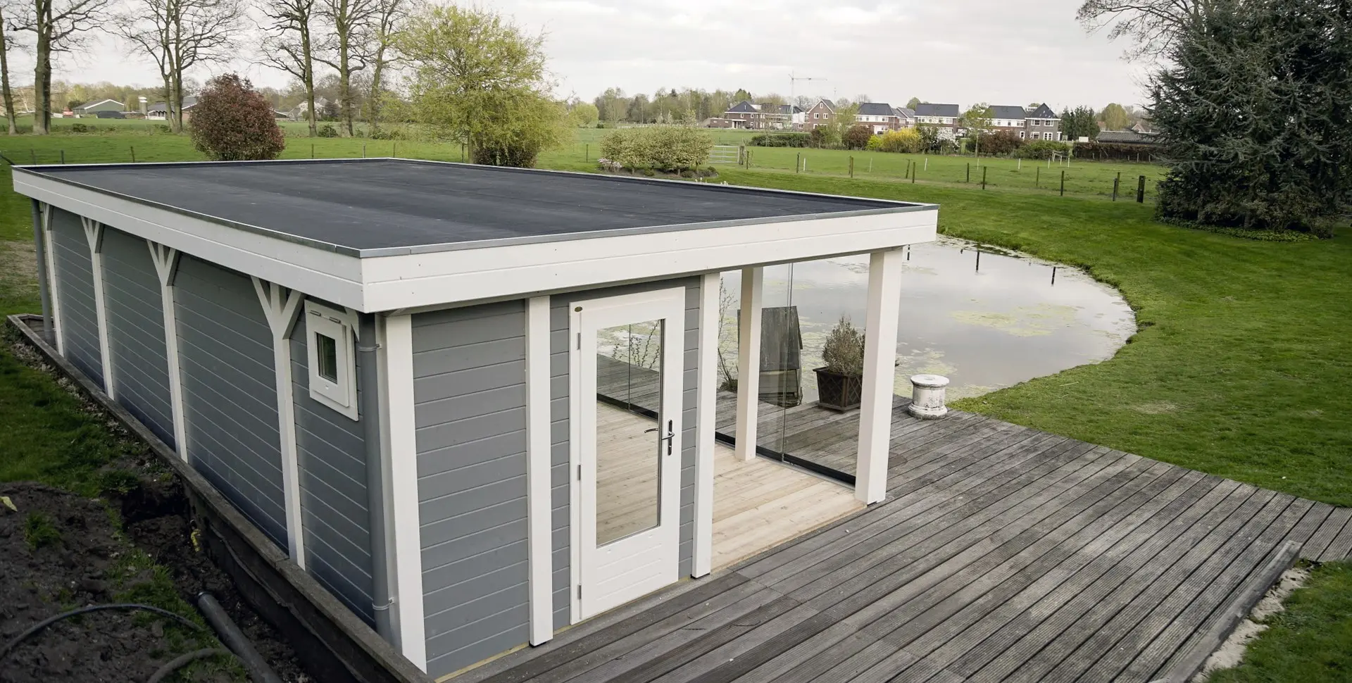 https://a.storyblok.com/f/164928/1920x970/8e9953f6e9/hertalan-ks217-watergedragen-lijm-header.jpg