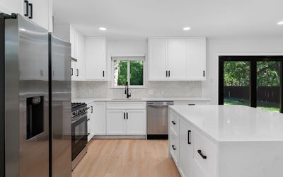 https://a.storyblok.com/f/166093/2048x1366/c8dd0d6a7e/emerald_forest_9-web-or-mls-dsc07163.jpg