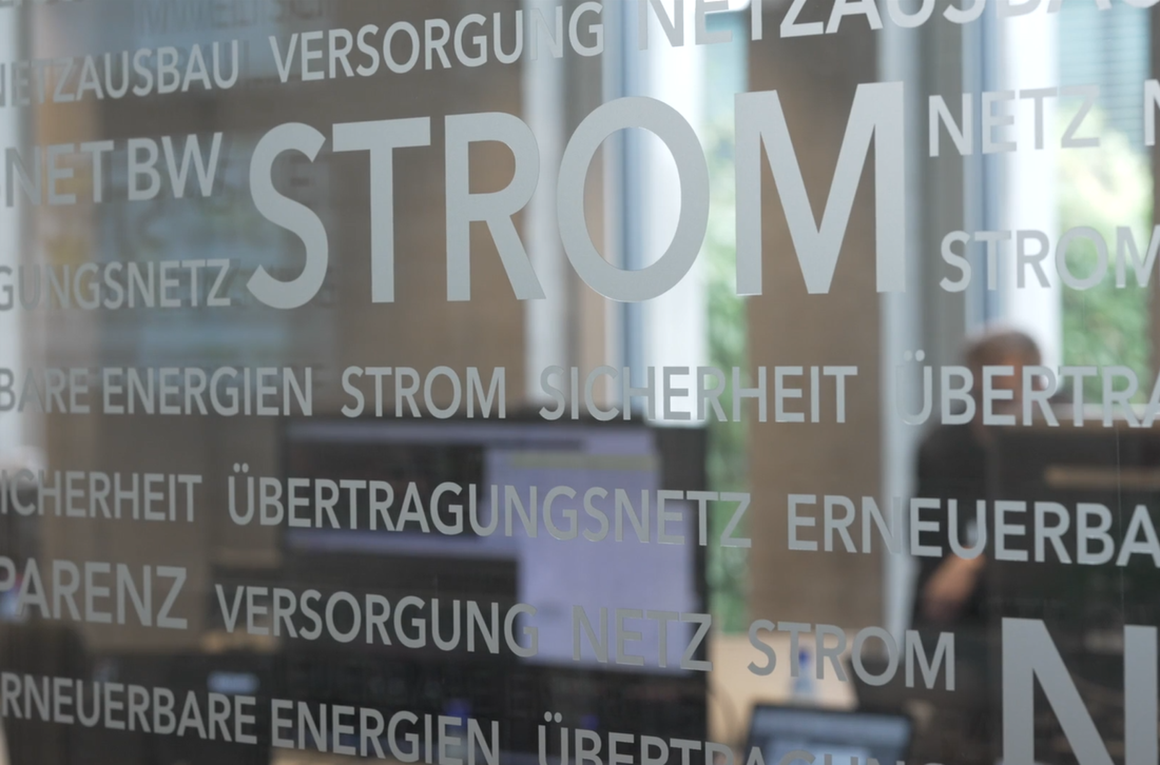 TransnetBW GmbH betreibt das Strom-Übertragungsnetz in Baden-Württemberg und sichert die Stromversorgung in der Region, in Deutschland und in Europa