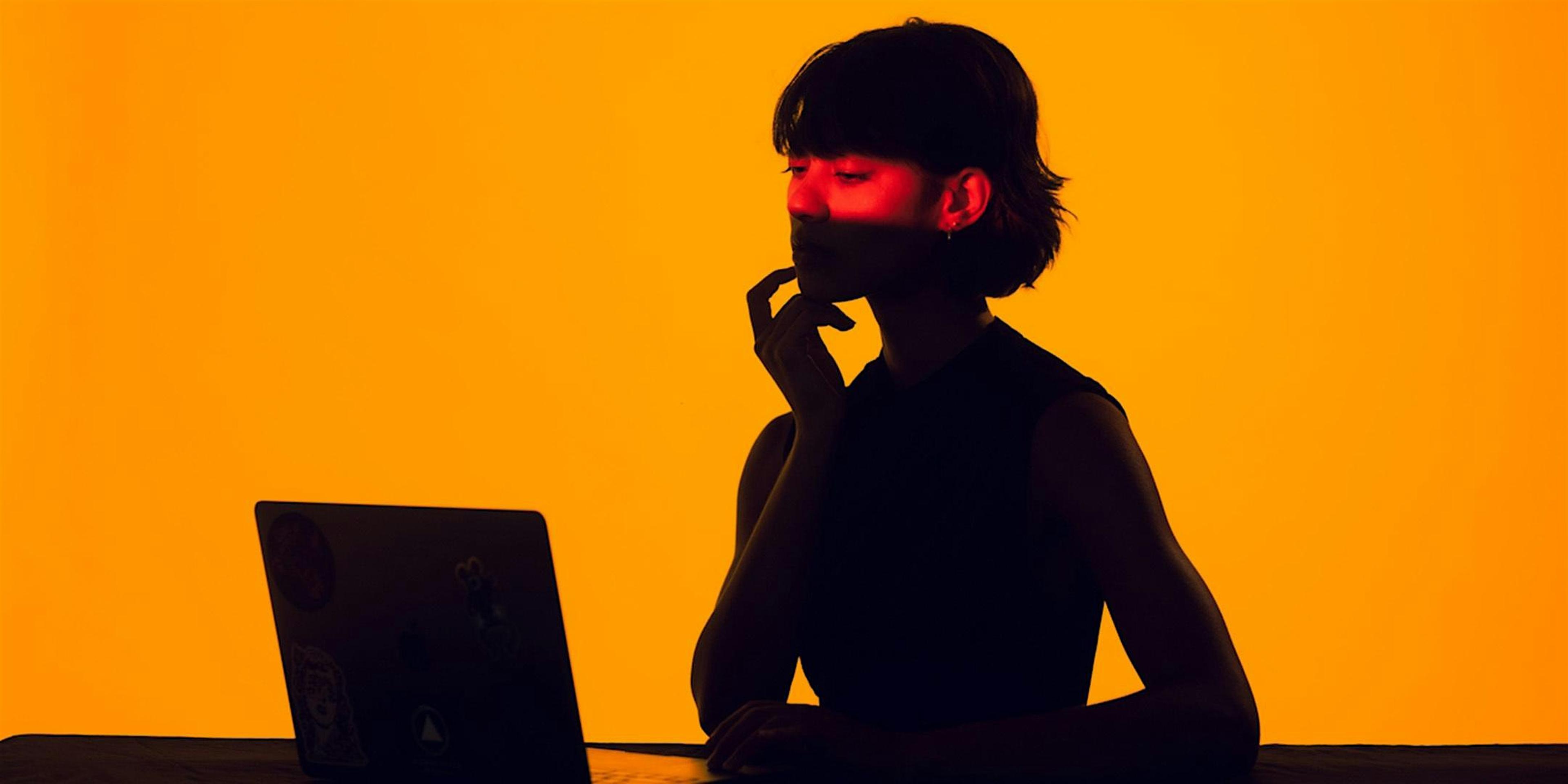 Wahrheit vs. Desinformation: Wirksame Verifikation in der digitalen Welt