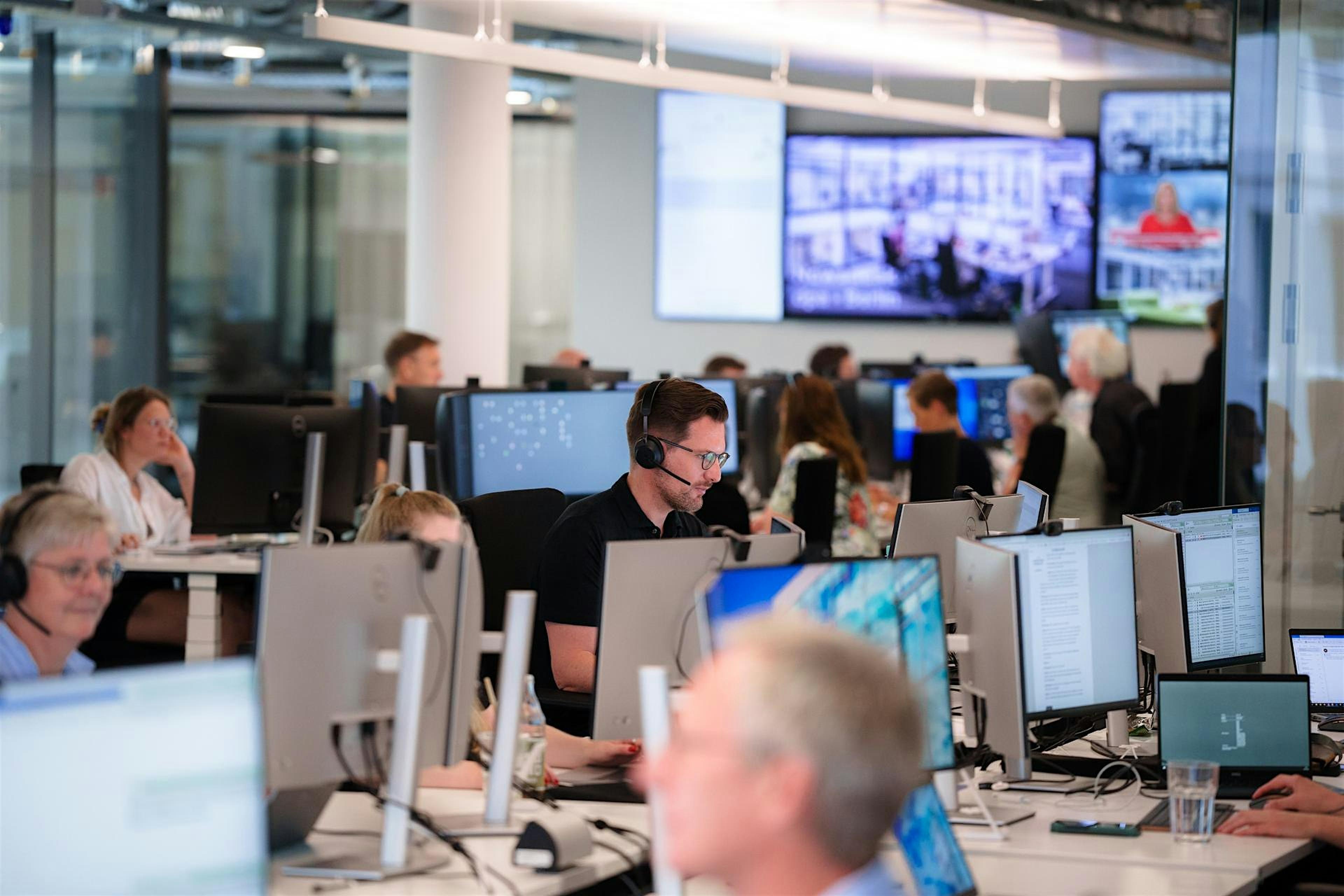 Schnell verlässlich informiert: KI-Recherche mit Prompts und Tools