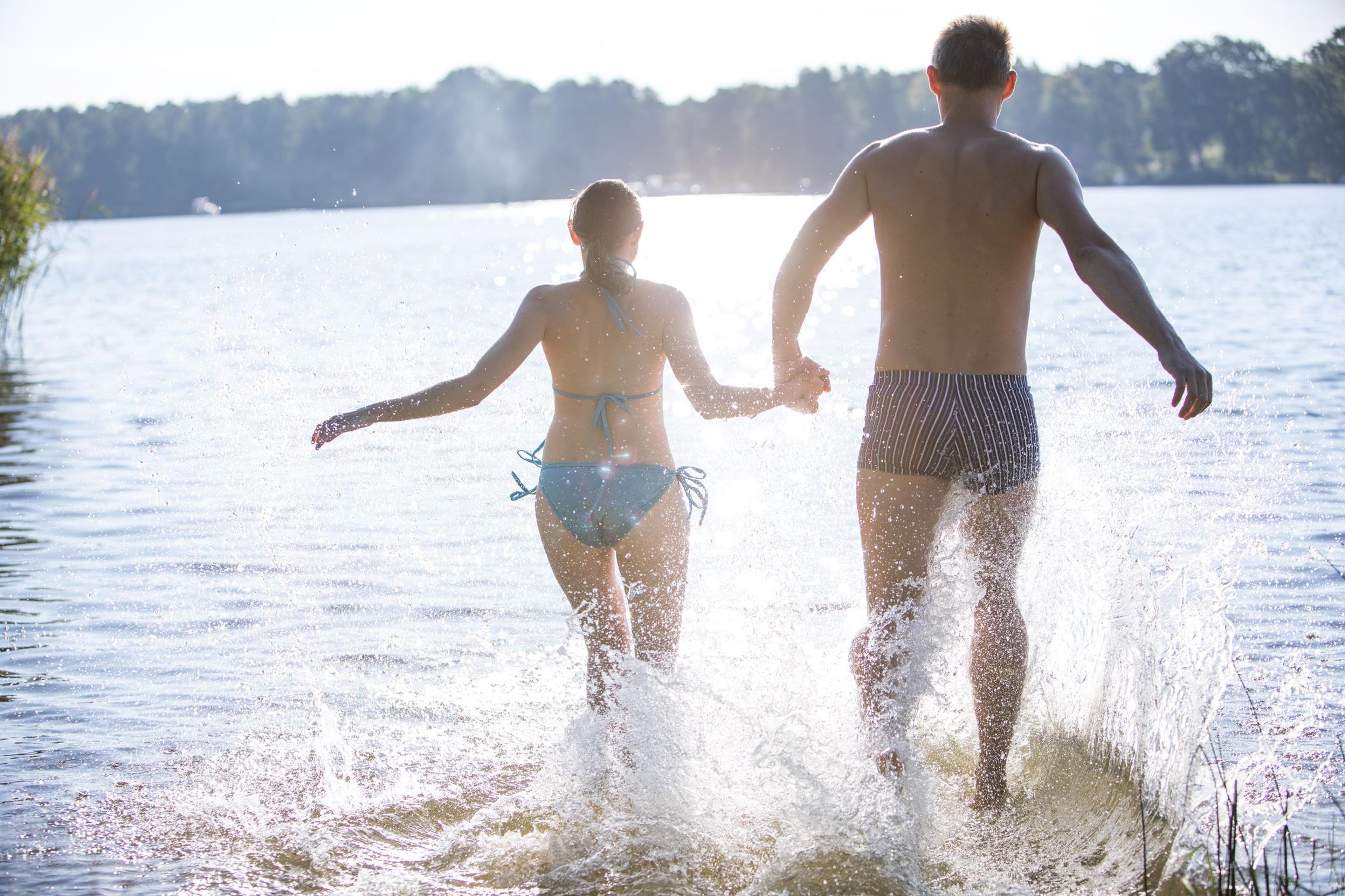 Abkühlung voraus: Gerade im Sommer tut Schwimmen gut.