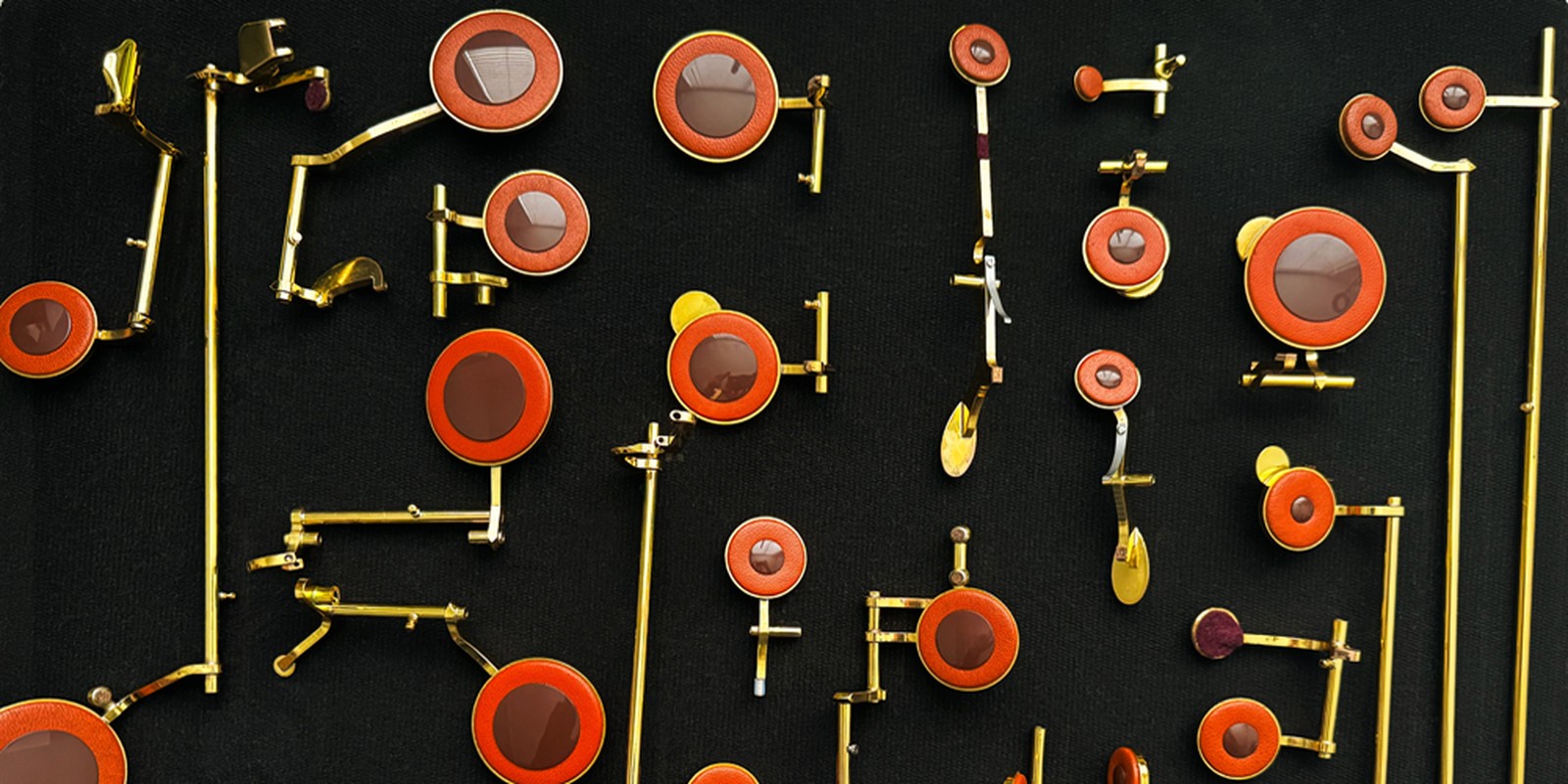 Verschiedene Klappen für Holzblasinstrumente