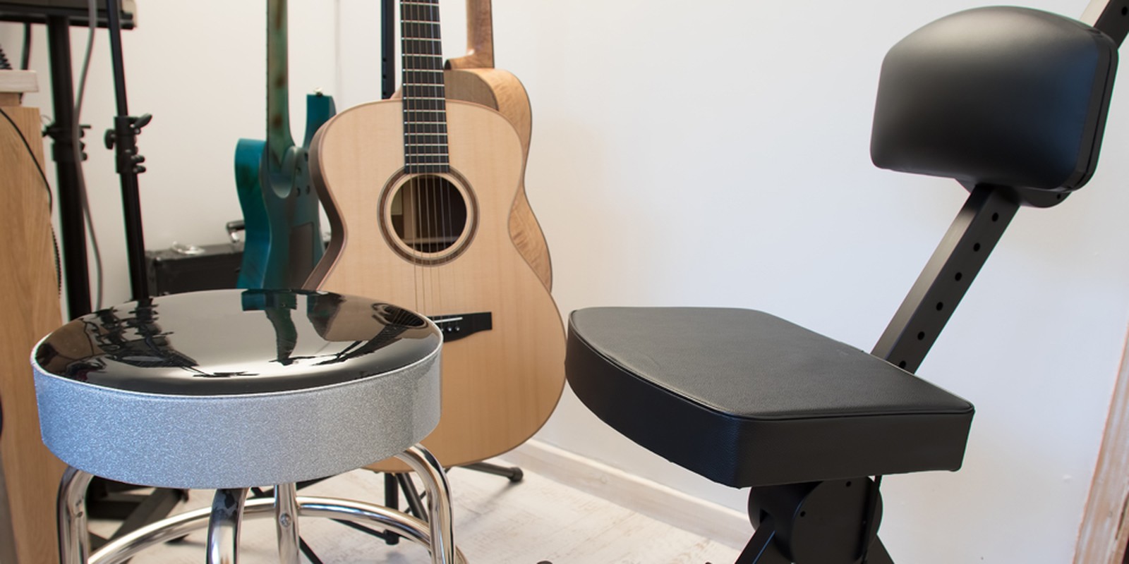 Stehhilfe im Musikproberaum