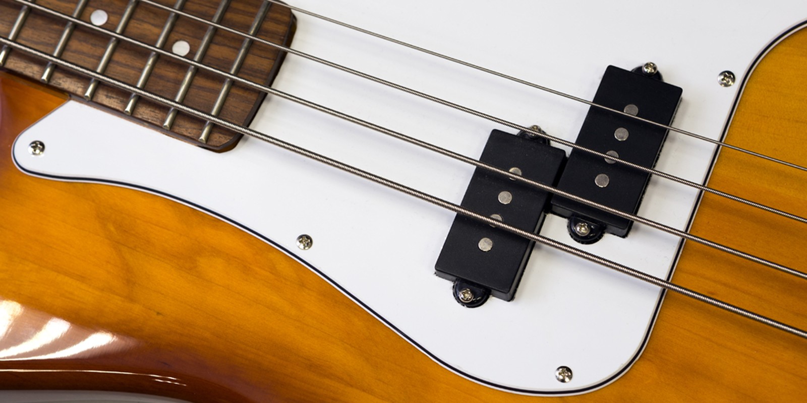 Pickups eines viersaitigen P-Basses