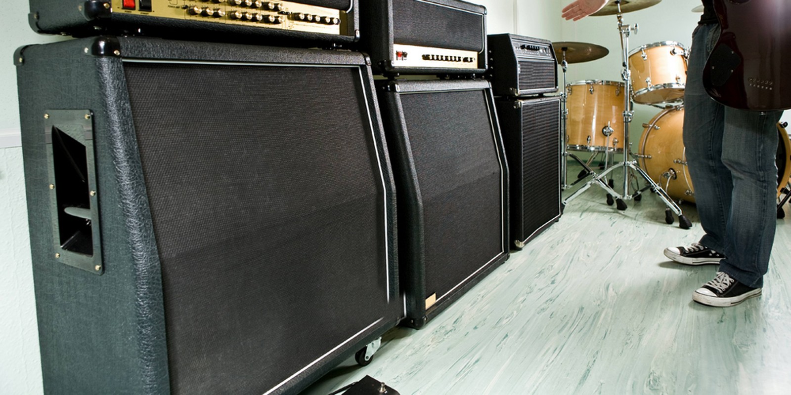 Gitarrenbox mit 4 x 12" Lautsprechern