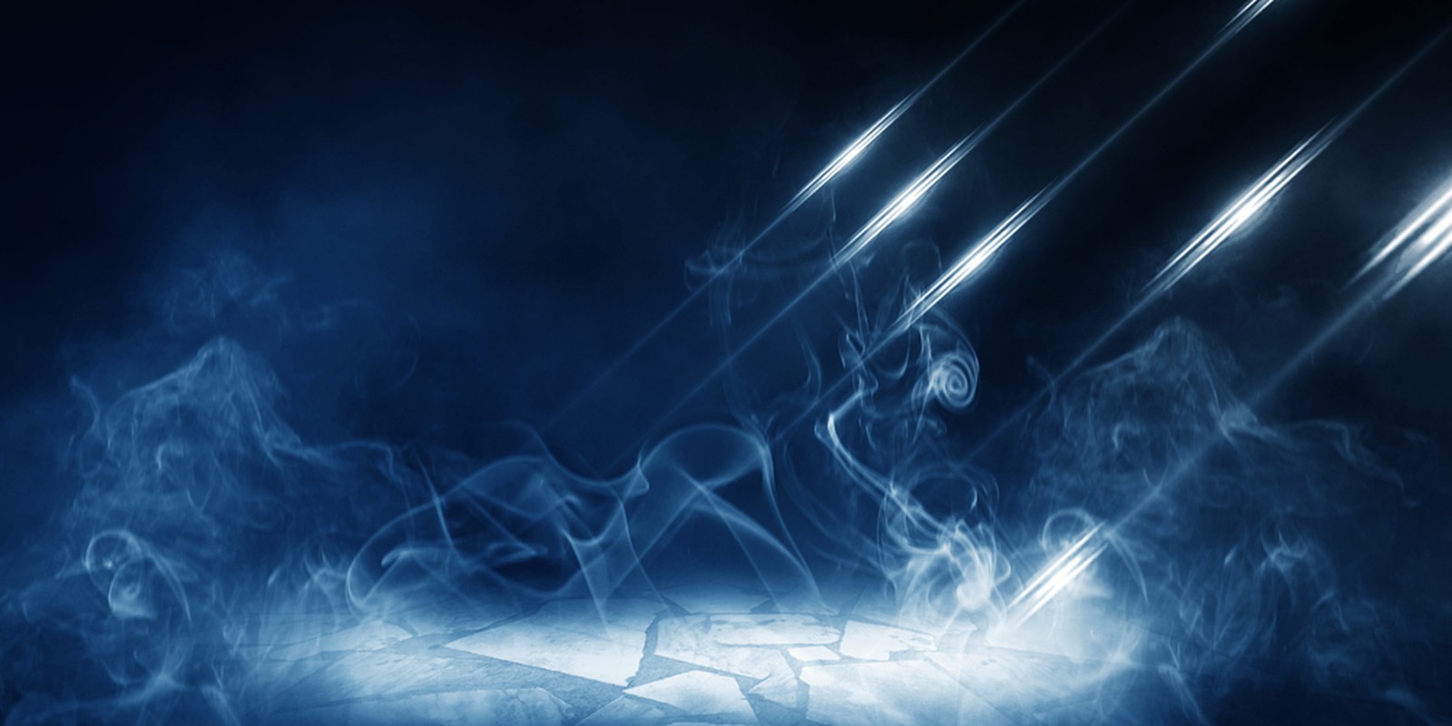 Nebelschwaden auf einer Bühne