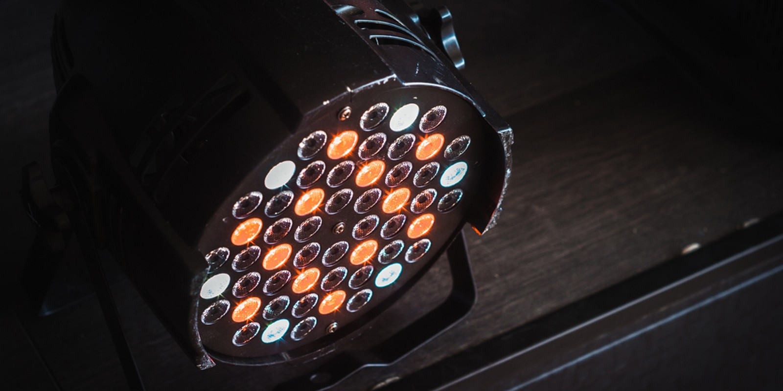 Akkubetriebener LED-Scheinwerfer