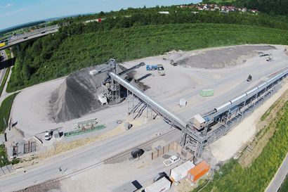Haufwerke auf der Baustelle Bosslertunnel Ulm Wendlingen