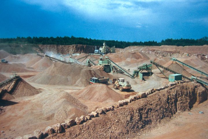 Geiger Steinbruch Leukersdorf im sächsischen Erzgebirgskreis