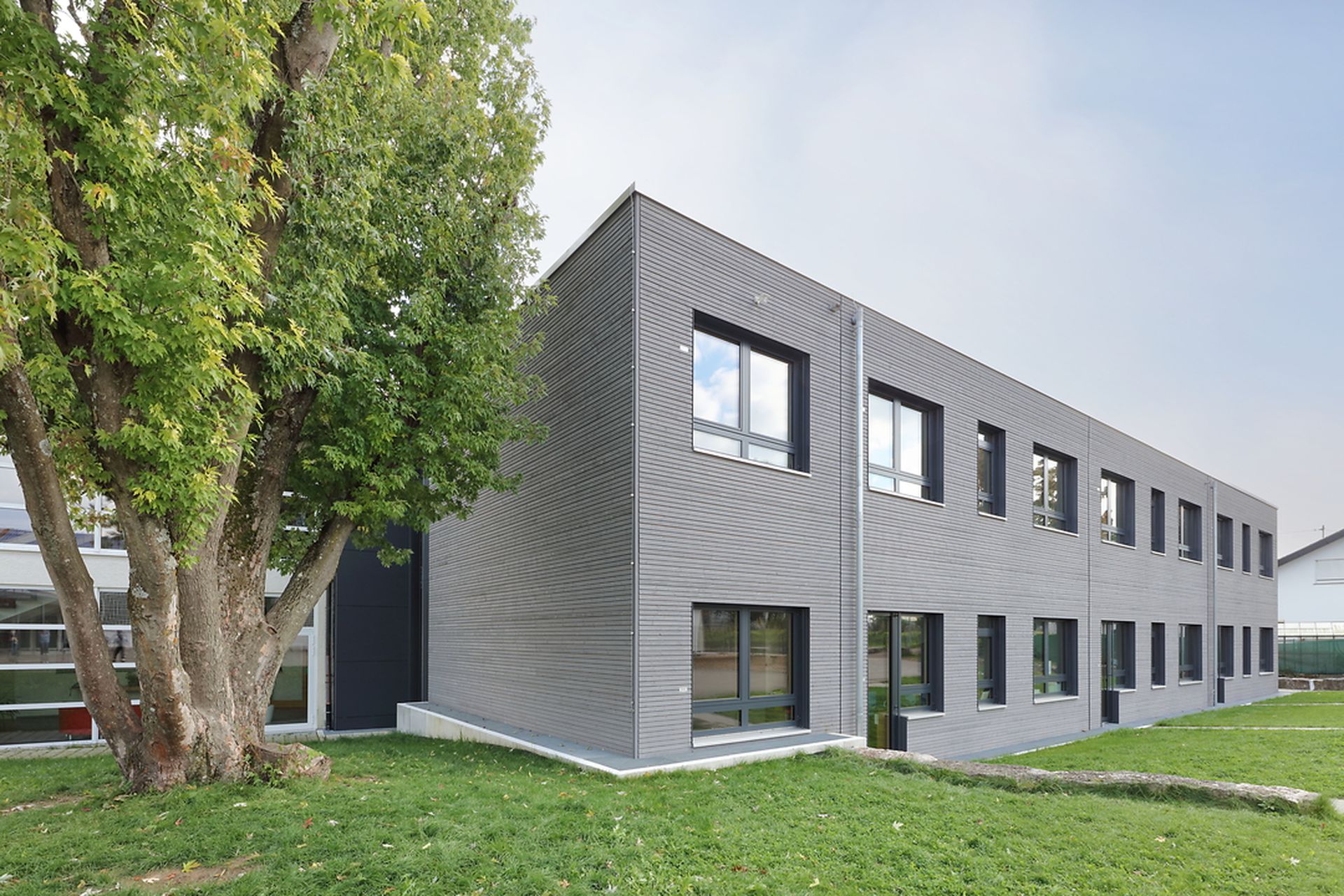 Erweiterung Grundschule Dietingen Außenansicht.