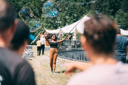 Geiger Familienfest 2022 Seifenblasenkünstlerin