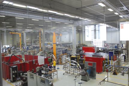 Geiger Schluesselfertigbau GEZE Leonberg Produktionshalle