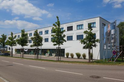 Geiger Schluesselfertigbau Buerogebaeude Werksverkauf WMF