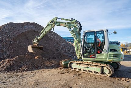 Baumaschinen- und Sicherheitsunterweisung für Auszubildende auf der Deponie in Herzmanns.