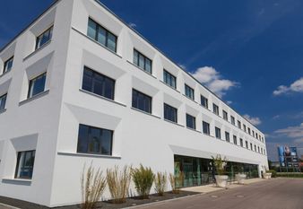 Geiger Schluesselfertigbau Buerogebaeude Werksverkauf WMF