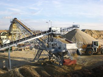 Haufwerke auf der Baustelle A5 Wien