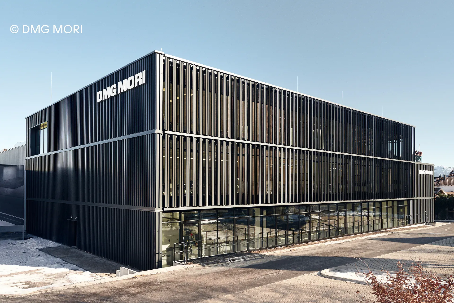 Aussenansicht des fertigen Ausbildungszentrum in Pfronten