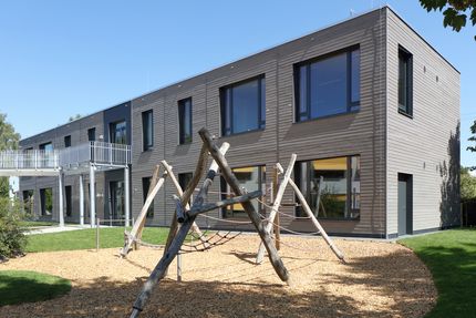 Pausenhof des Schulneubaus der Konrad-Adenauer Schule