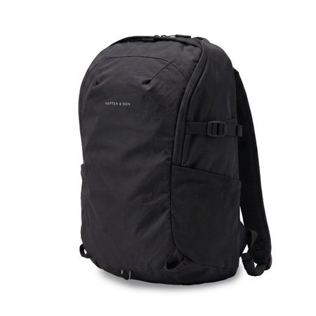 kleiner schwarzer rucksack mit 15 zoll laptopfach