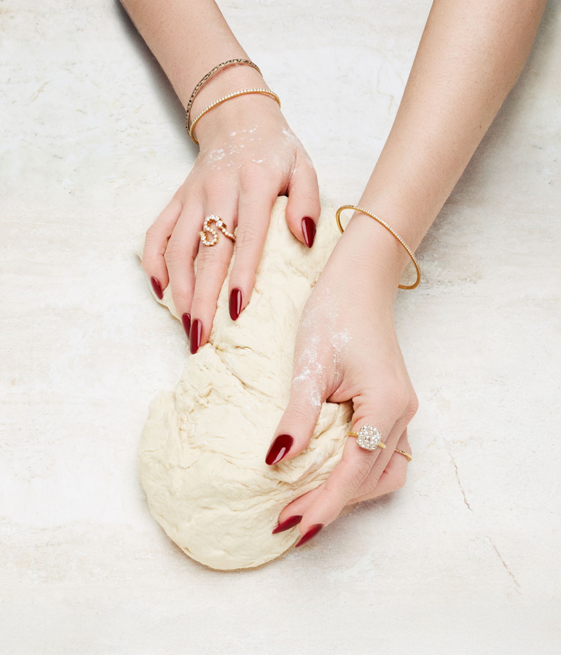 MAIN PATE-maewenn-bourcelot