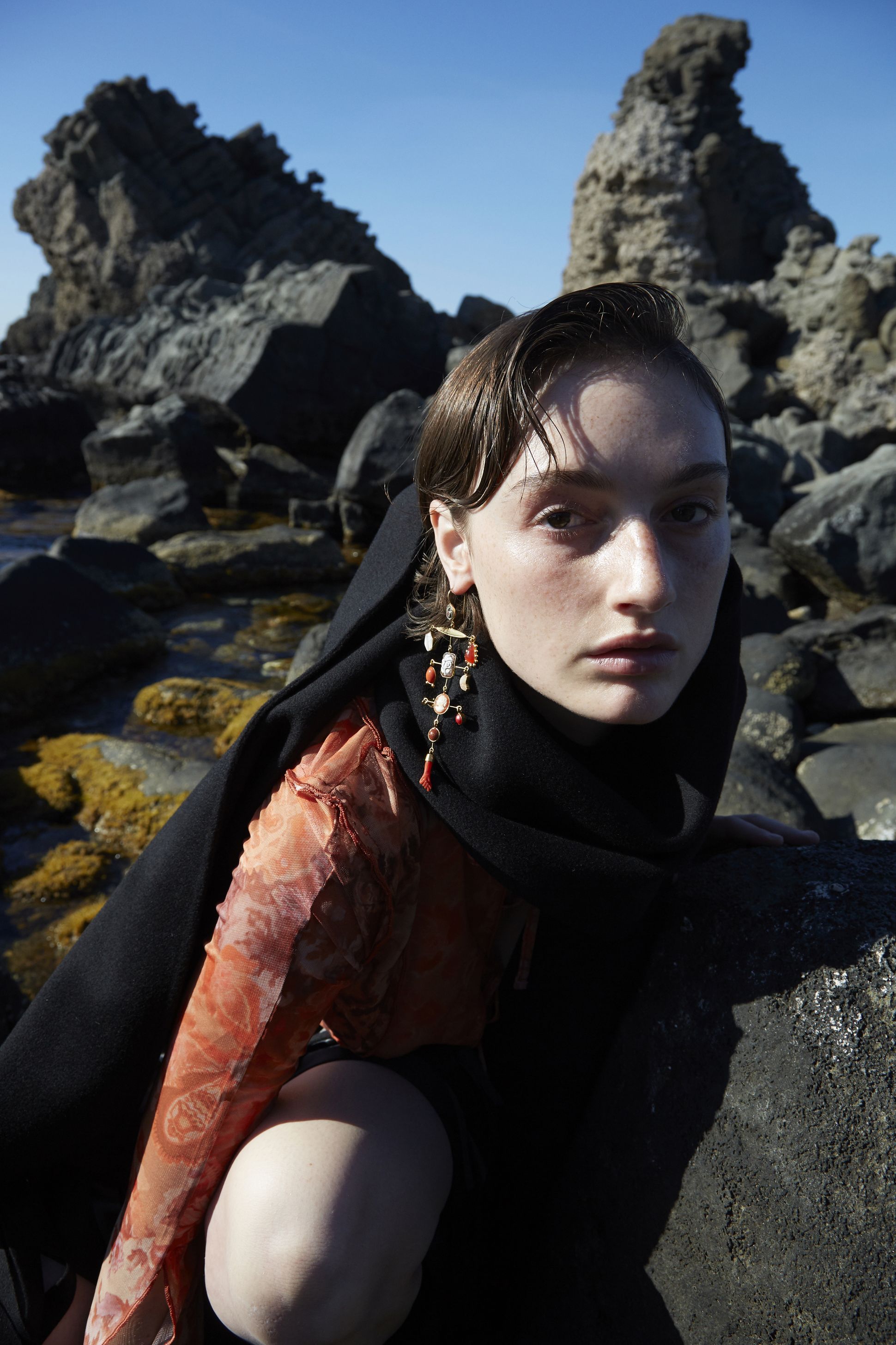 dedicate_magazine_grainne_morton_earrings